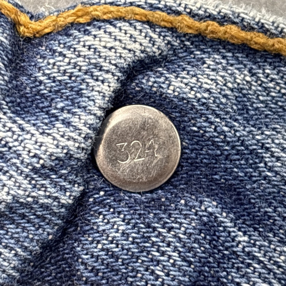 Levis 501s! - Picture 14 of 14